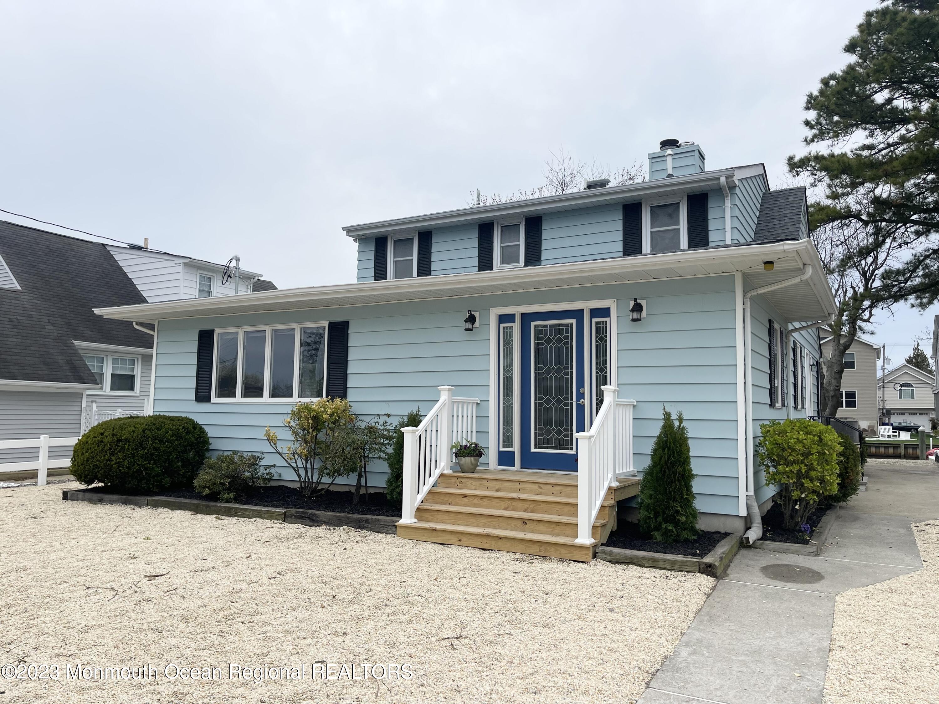 44 Perry Drive Brick, NJ 08723 - Photo 3 of 42 44 Perry front side