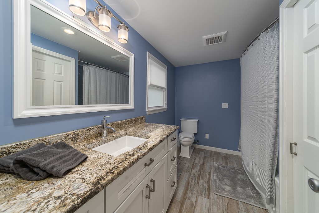 47 Nipsah Road Warwick, RI 02818 - Photo 11 of 21