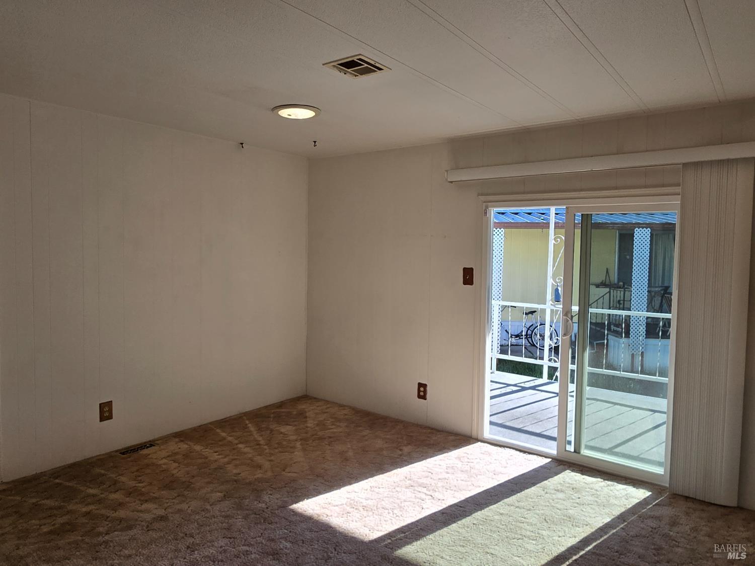 233 Apple Lane Rohnert Park, CA 94928 - Photo 16 of 19 a view of an empty room