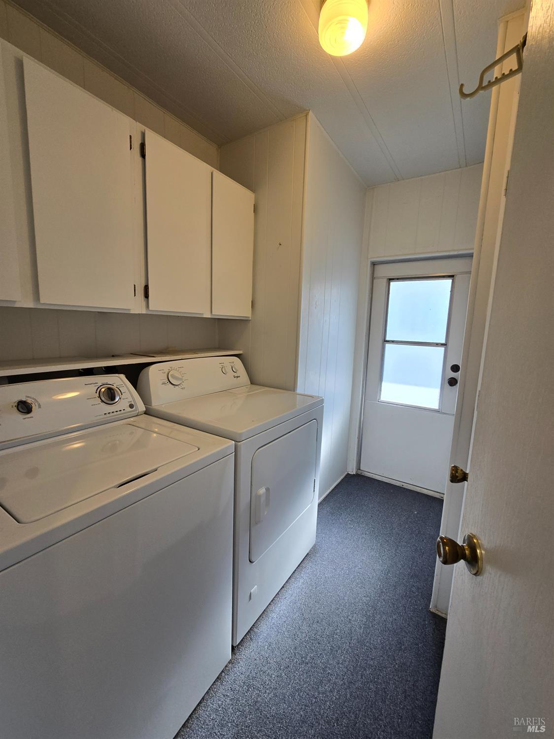 233 Apple Lane Rohnert Park, CA 94928 - Photo 8 of 19 a utility room with dryer and washer