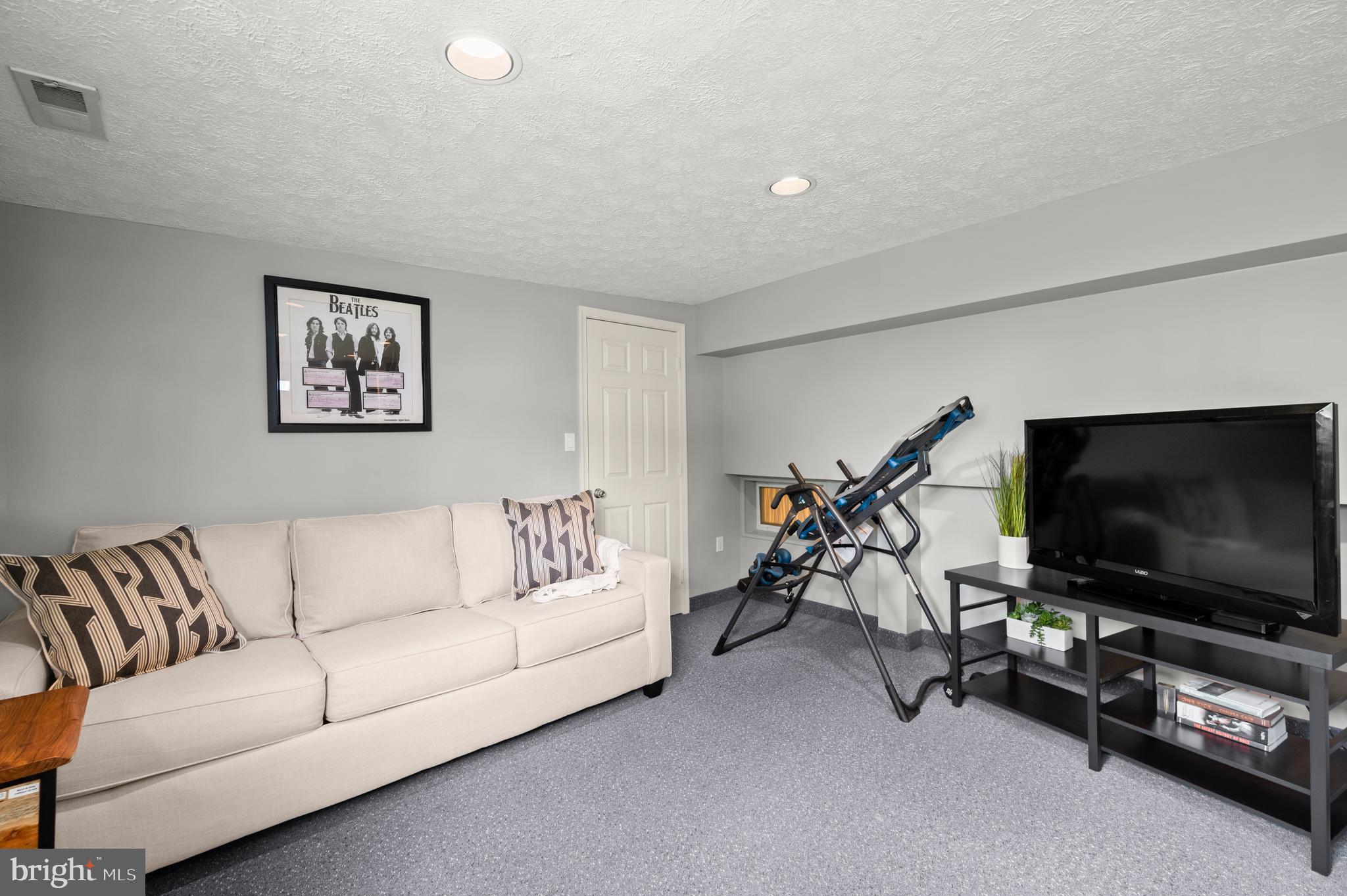 2701 Geartner Road Baltimore, MD 21209 - Photo 28 of 41 Recreation Room