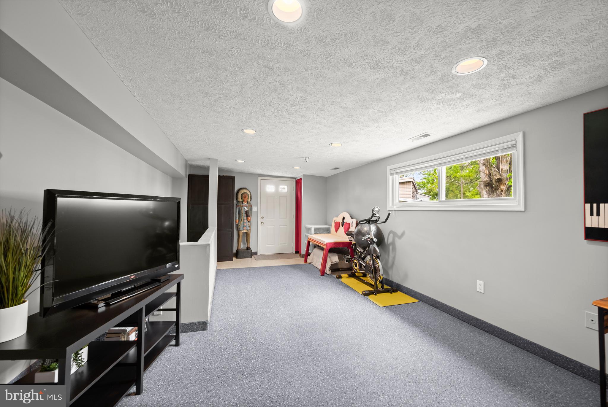 2701 Geartner Road Baltimore, MD 21209 - Photo 29 of 41 Recreation Room