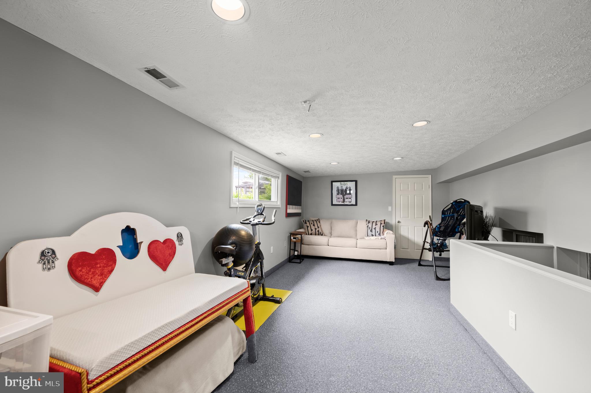 2701 Geartner Road Baltimore, MD 21209 - Photo 30 of 41 Recreation Room