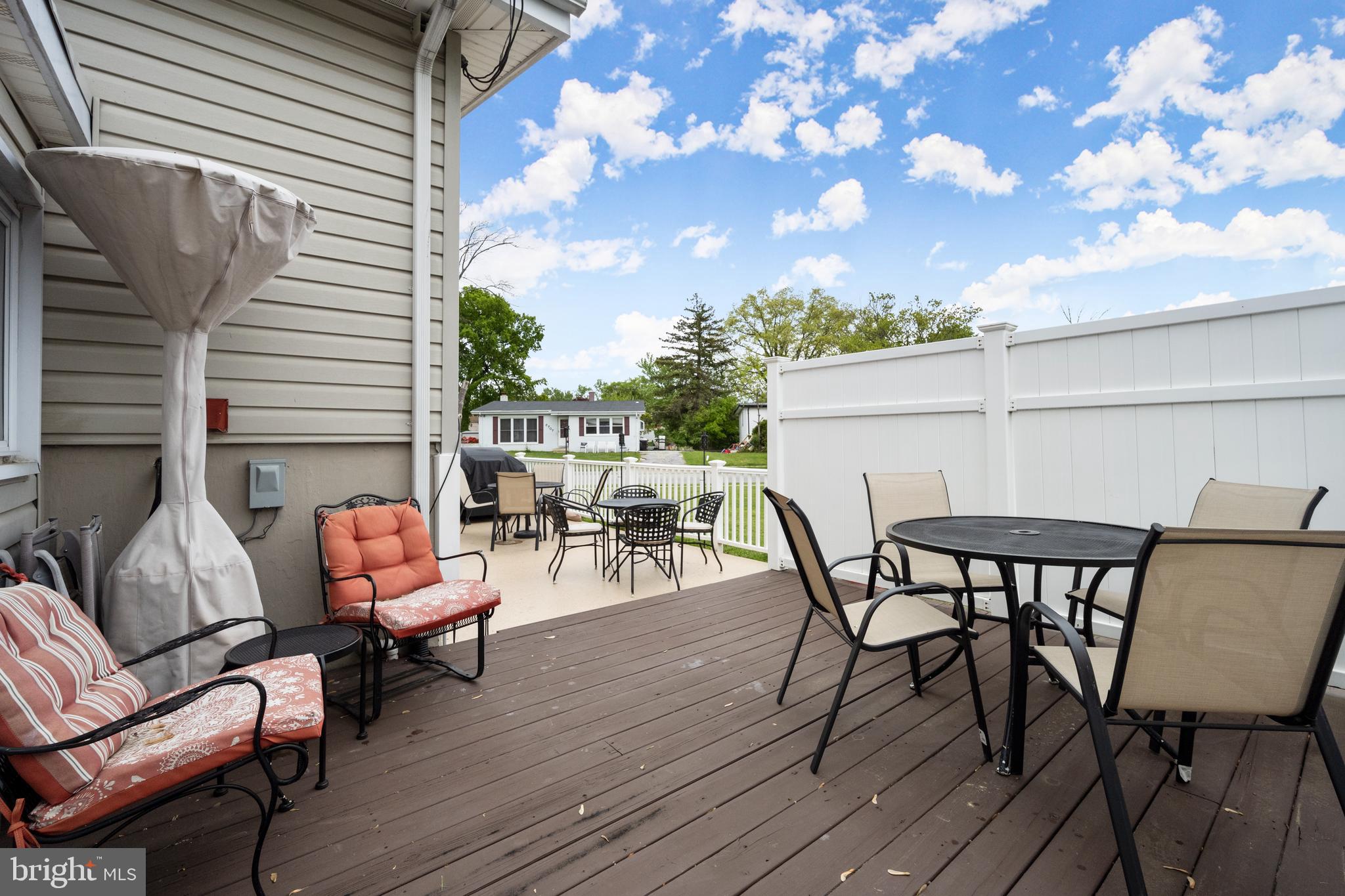 2701 Geartner Road Baltimore, MD 21209 - Photo 31 of 41 Deck