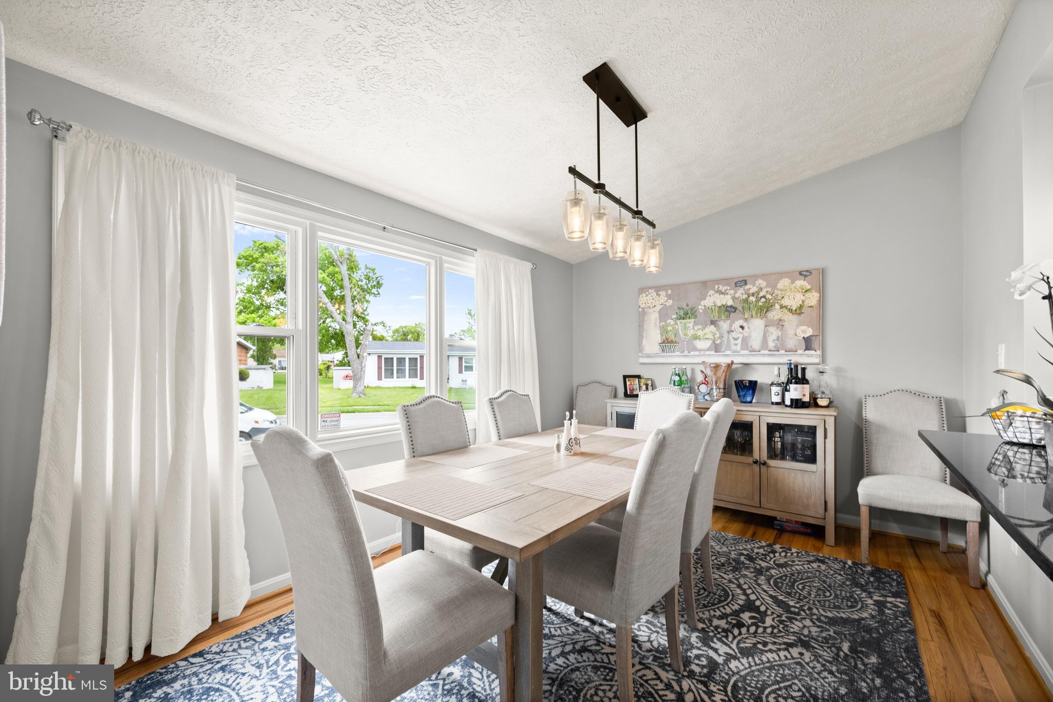 2701 Geartner Road Baltimore, MD 21209 - Photo 6 of 41 Dining Room