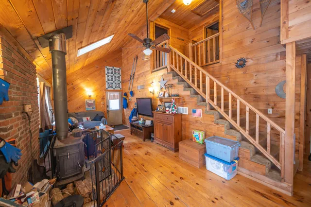 $309,000 | 96 Oak Hill Road, Wardsboro, VT 05360