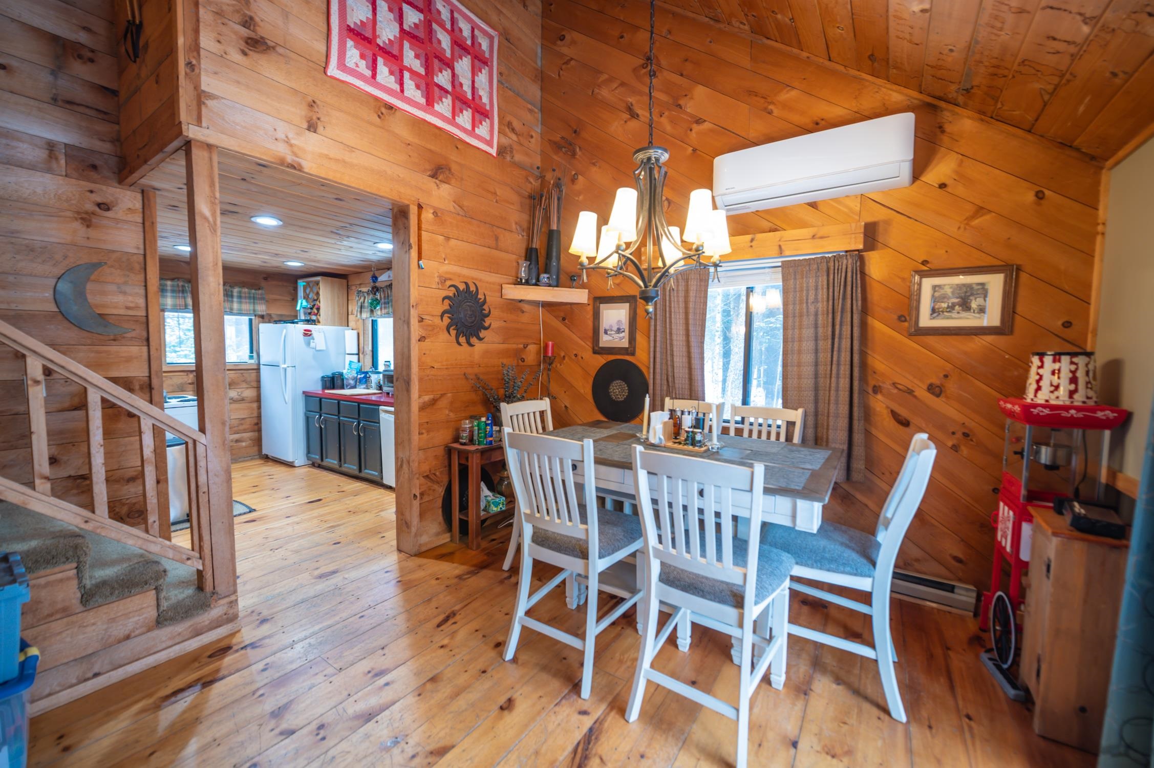 96 Oak Hill Road Wardsboro, VT 05360 - Photo 6 of 24