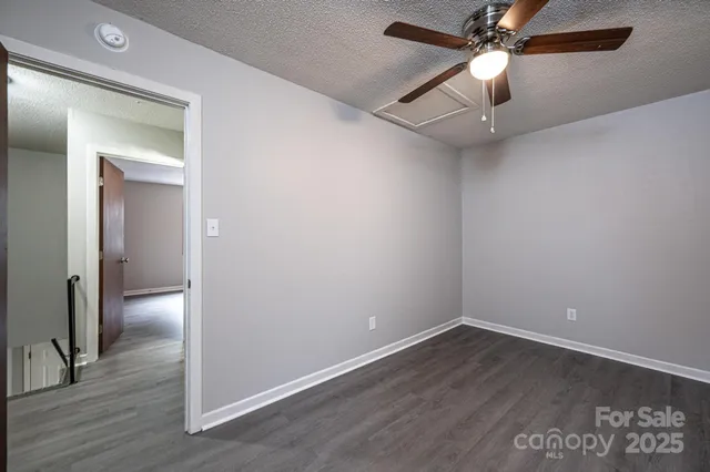 $1,150,000 | 1051 3rd Street Southeast, Hickory, NC 28602