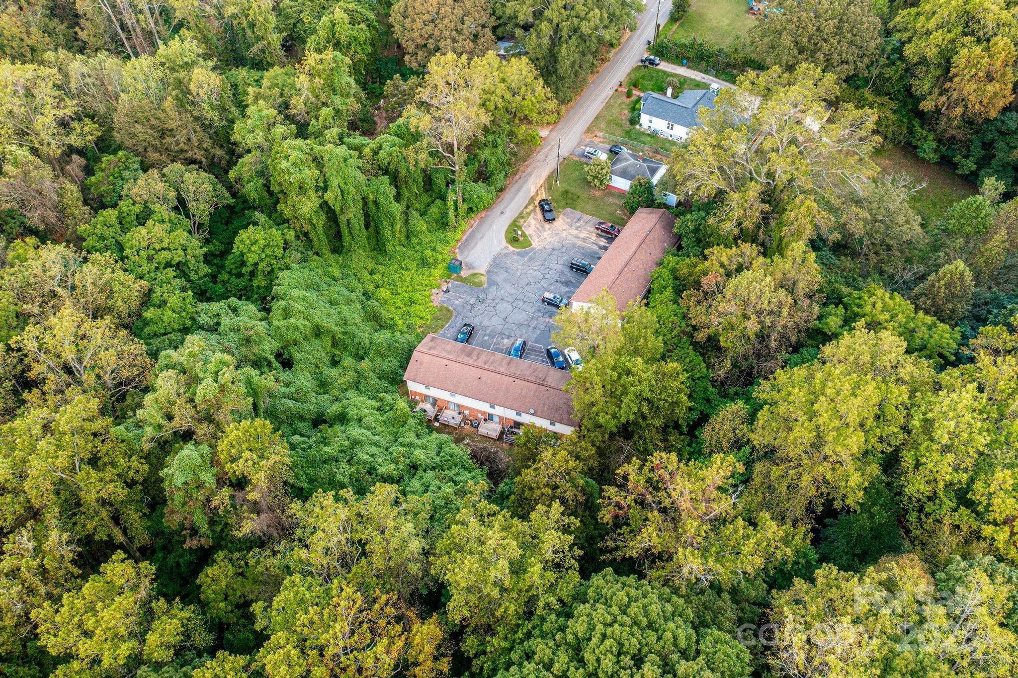 1051 3rd Street Southeast Hickory, NC 28602 - Photo 41 of 47