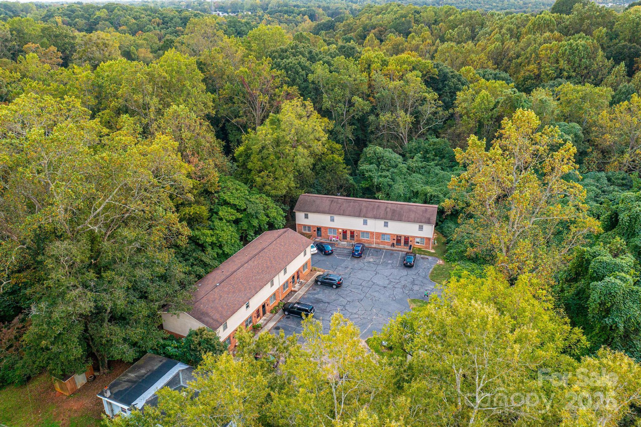 1051 3rd Street Southeast Hickory, NC 28602 - Photo 43 of 47