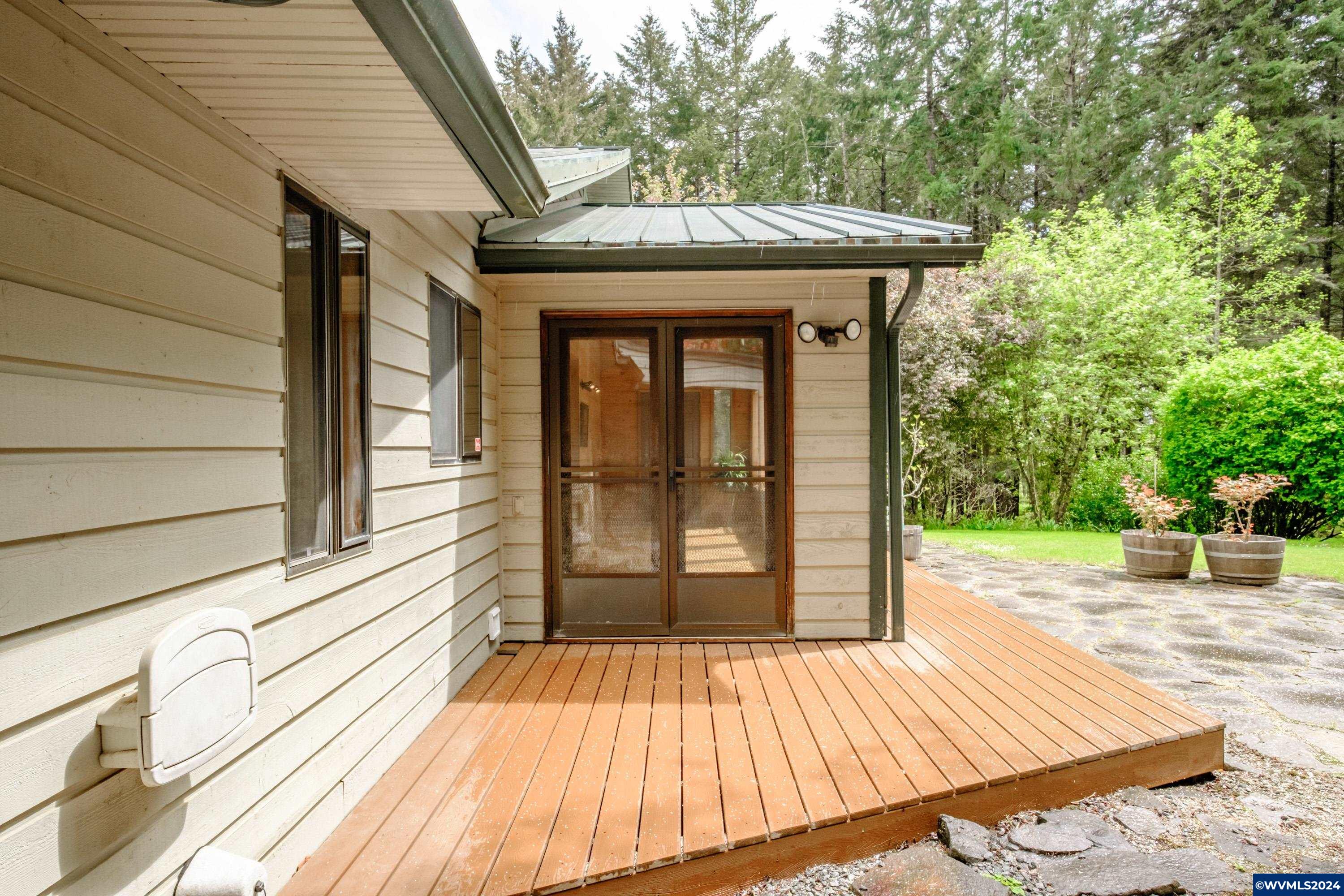 25088 Evergreen Road Philomath, OR 97370 - Photo 30 of 46 Gallery Image 30