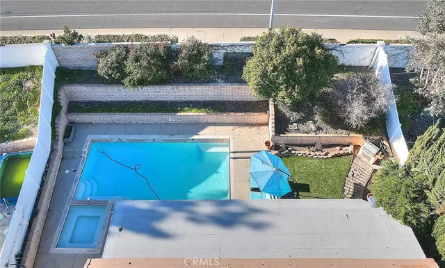 a view of outdoor space