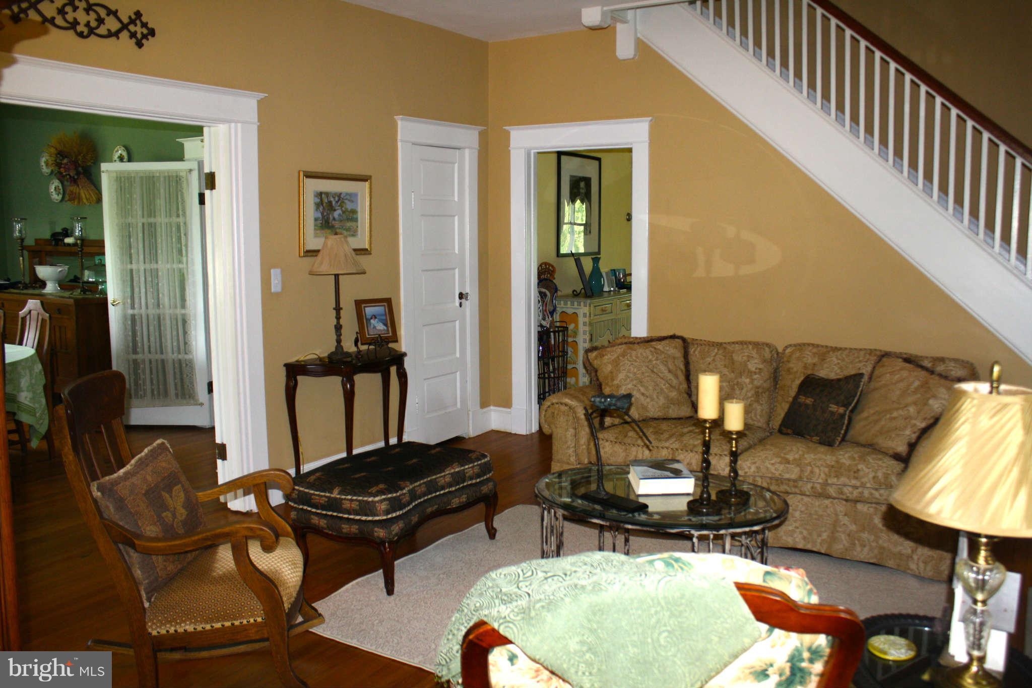 9915 Old Solomons Island Road Owings, MD 20736 - Photo 14 of 28 Living Room