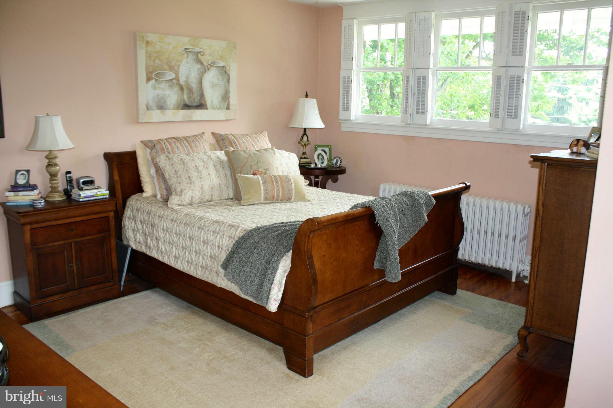 9915 Old Solomons Island Road Owings, MD 20736 - Photo 16 of 28 Bedroom Master