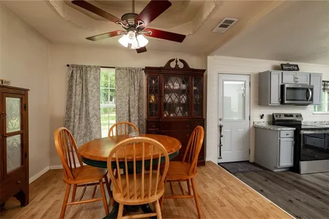 $250,000 | 812 Denton Drive, Euless, TX 76039