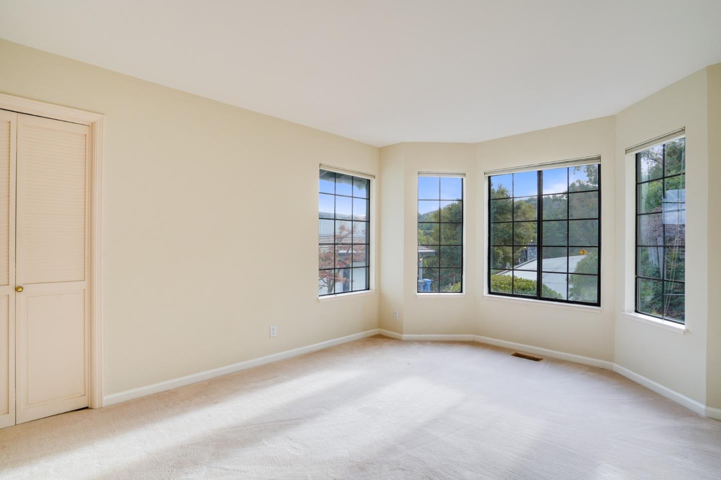 22325 Regnart Road Cupertino, CA 95014 - Photo 8 of 30