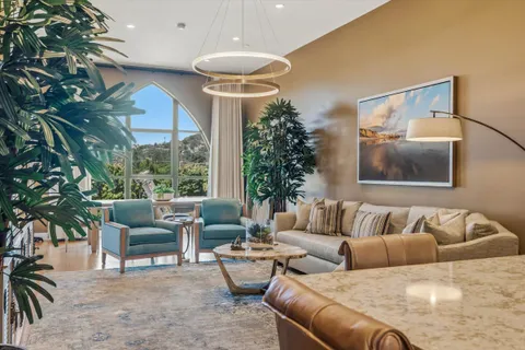 $1,895,000 | 401 Chapala Street, Unit 312, Santa Barbara, CA 93101