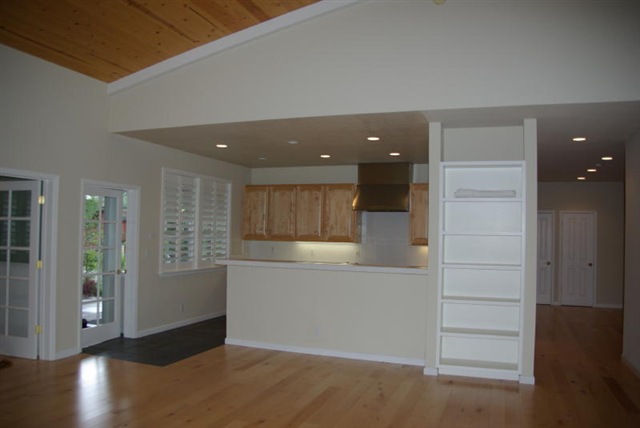 10231 Shore Pine Road Truckee, CA 96161 - Photo 4 of 9 Gallery Image 4