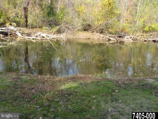 208 Fairview Road New Cumberland, PA 17070 - Photo 4 of 23 Gallery Image 4