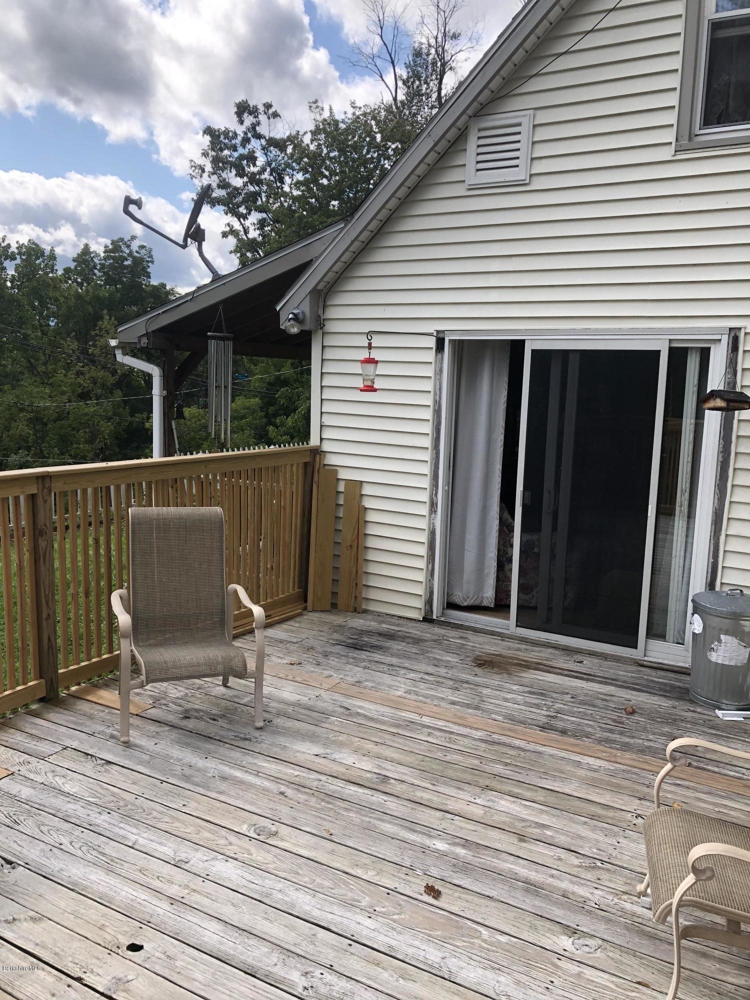 134 North Hoosac Road Williamstown, MA 01267 - Photo 13 of 26 Deck