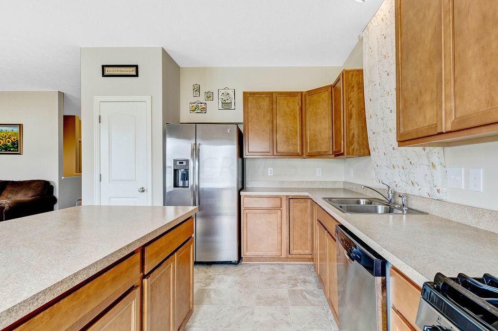 4897 Farview Road Columbus, OH 43231 - Photo 11 of 26 Gallery Image 11