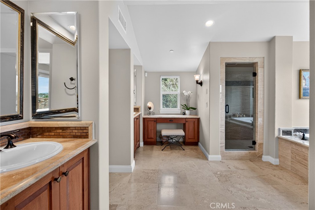 21 Ali Lane Ladera Ranch, CA 92694 - Photo 30 of 61