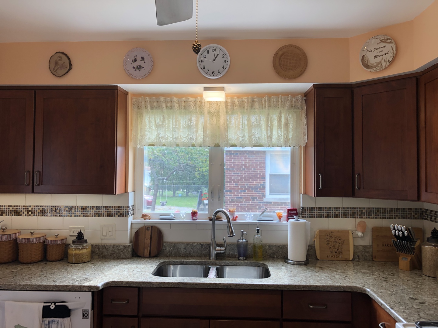 2417 South 3rd Avenue North Riverside, IL 60546 - Photo 7 of 24