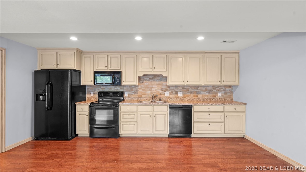 458 Petunia Road Camdenton, MO 65020 - Photo 6 of 69