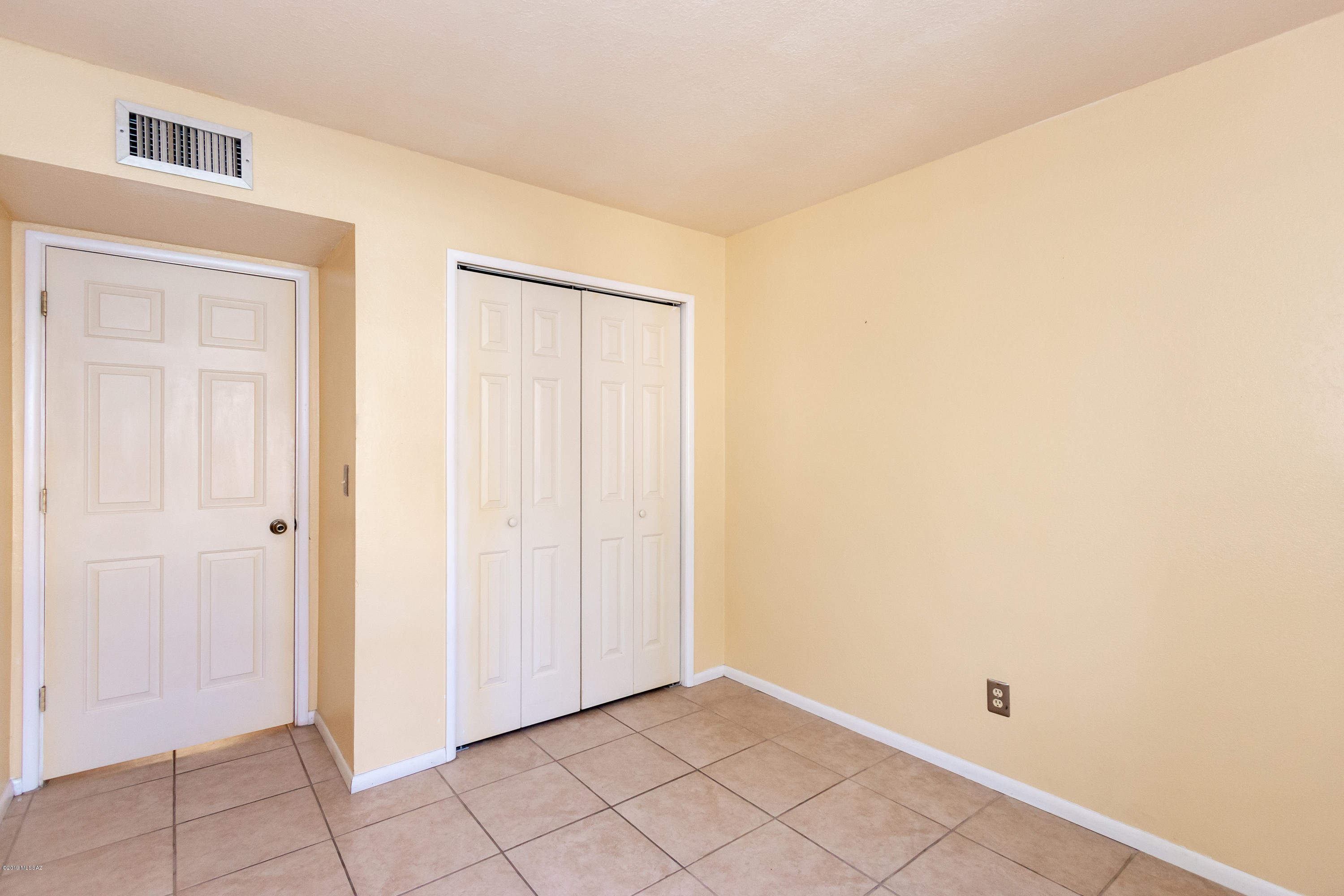 4250 East Blanton Road Tucson, AZ 85712 - Photo 28 of 37