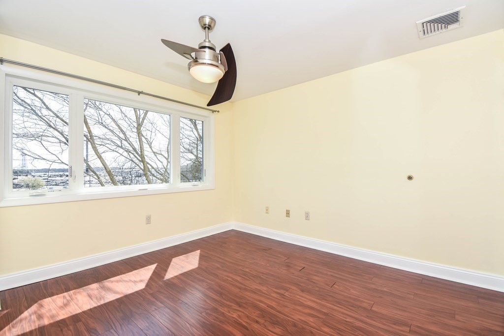 35 Des Moines Road, Unit 302 Quincy, MA 02169 - Photo 12 of 32 Gallery Image 12