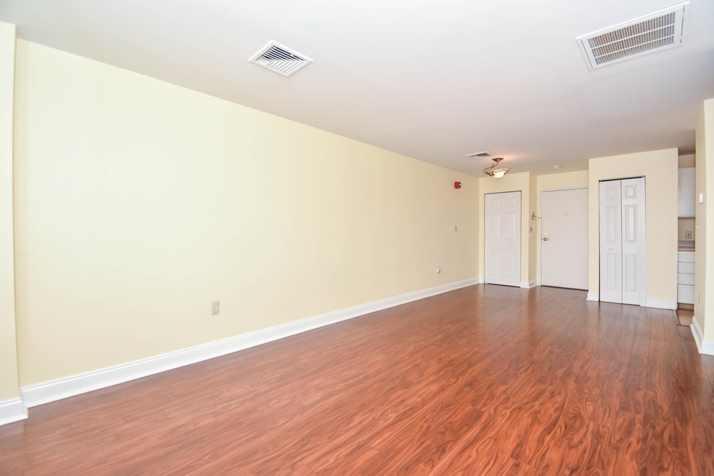 35 Des Moines Road, Unit 302 Quincy, MA 02169 - Photo 18 of 32 Gallery Image 18