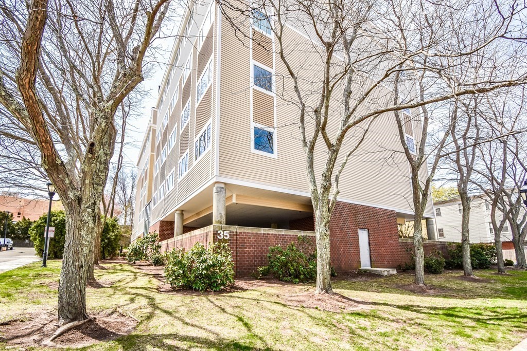 35 Des Moines Road, Unit 302 Quincy, MA 02169 - Photo 25 of 32 Gallery Image 25