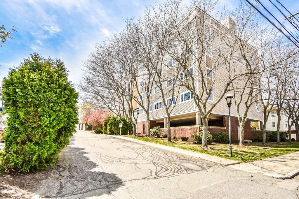 35 Des Moines Road, Unit 302 Quincy, MA 02169 - Photo 29 of 32 Gallery Image 29
