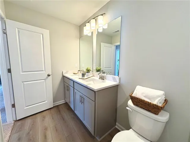 $319,900 | 479 Crown Drive, Emerson, GA 30137