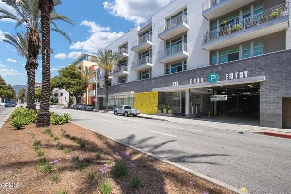 $529,000 | 238 South Arroyo Parkway, Unit 316, Pasadena, CA 91105