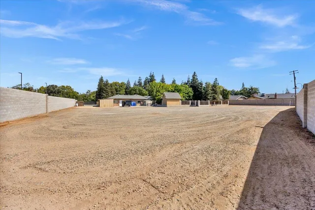 $975,000 | 4481 North Palm Avenue, Fresno, CA 93704