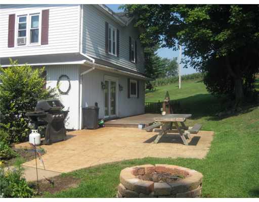 363 Ridge Road Rural Valley, PA 16249 - Photo 13 of 18 Patio/Deck.