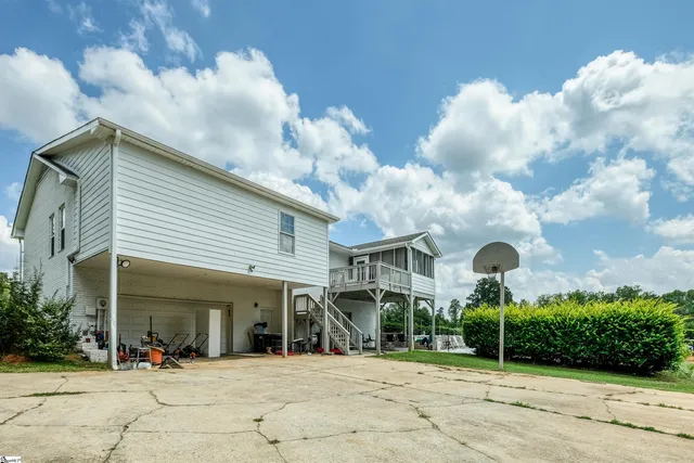 $575,900 | 3611 Pennington Road, Greer, SC 29651