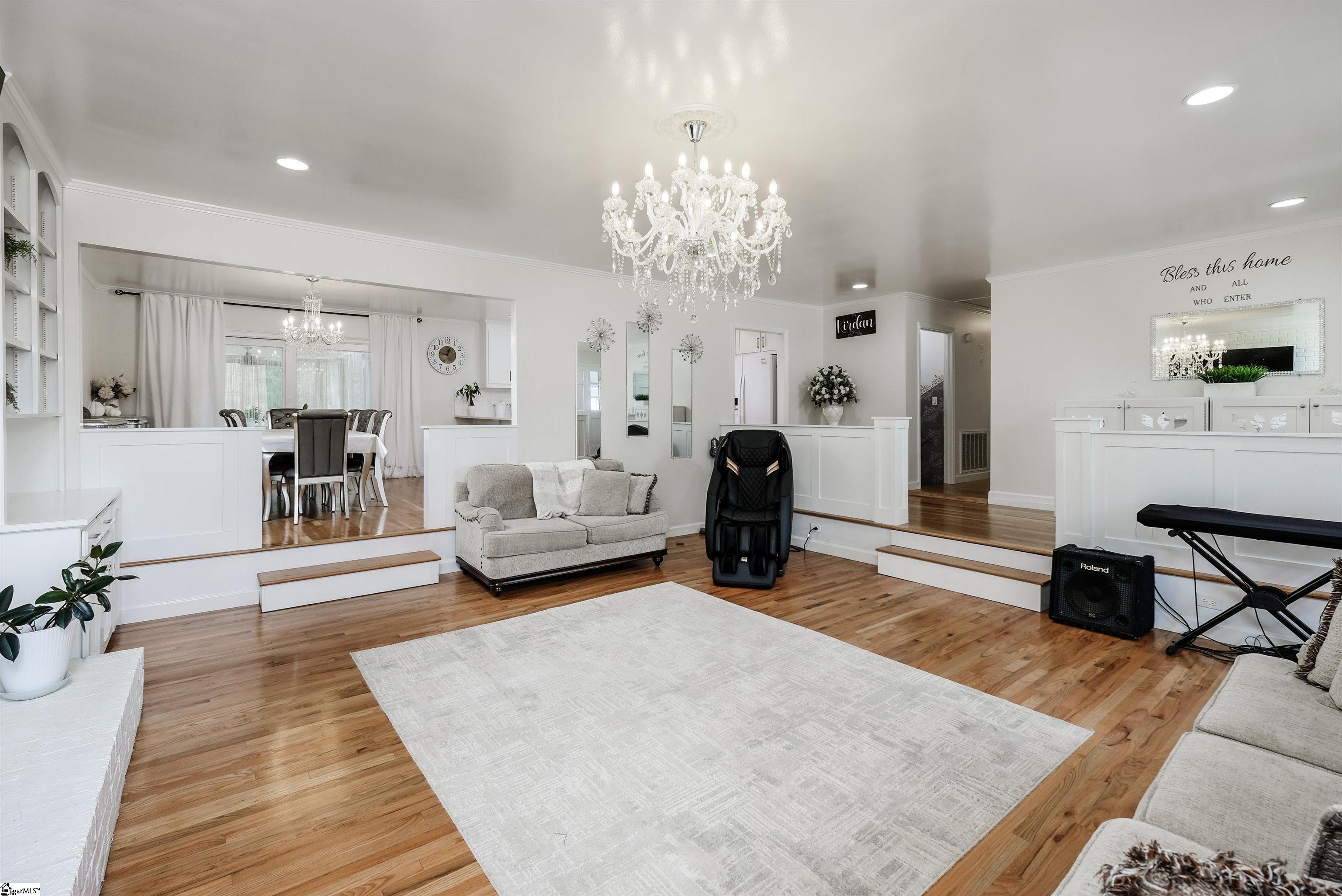 3611 Pennington Road Greer, SC 29651 - Photo 6 of 42