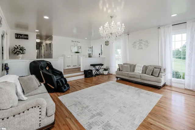 $575,900 | 3611 Pennington Road, Greer, SC 29651