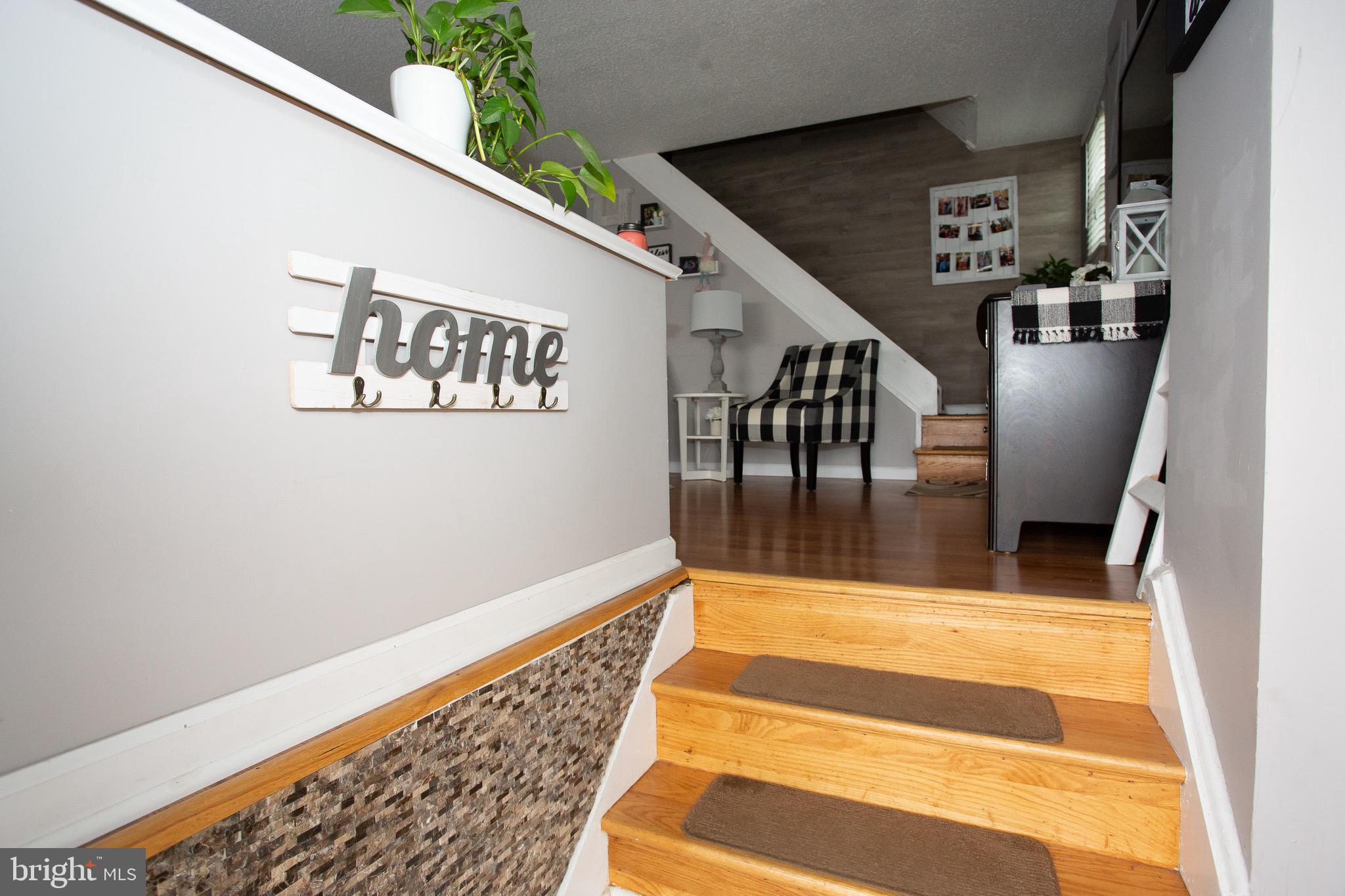 12638 Richton Road Philadelphia, PA 19154 - Photo 3 of 29 Gallery Image 3