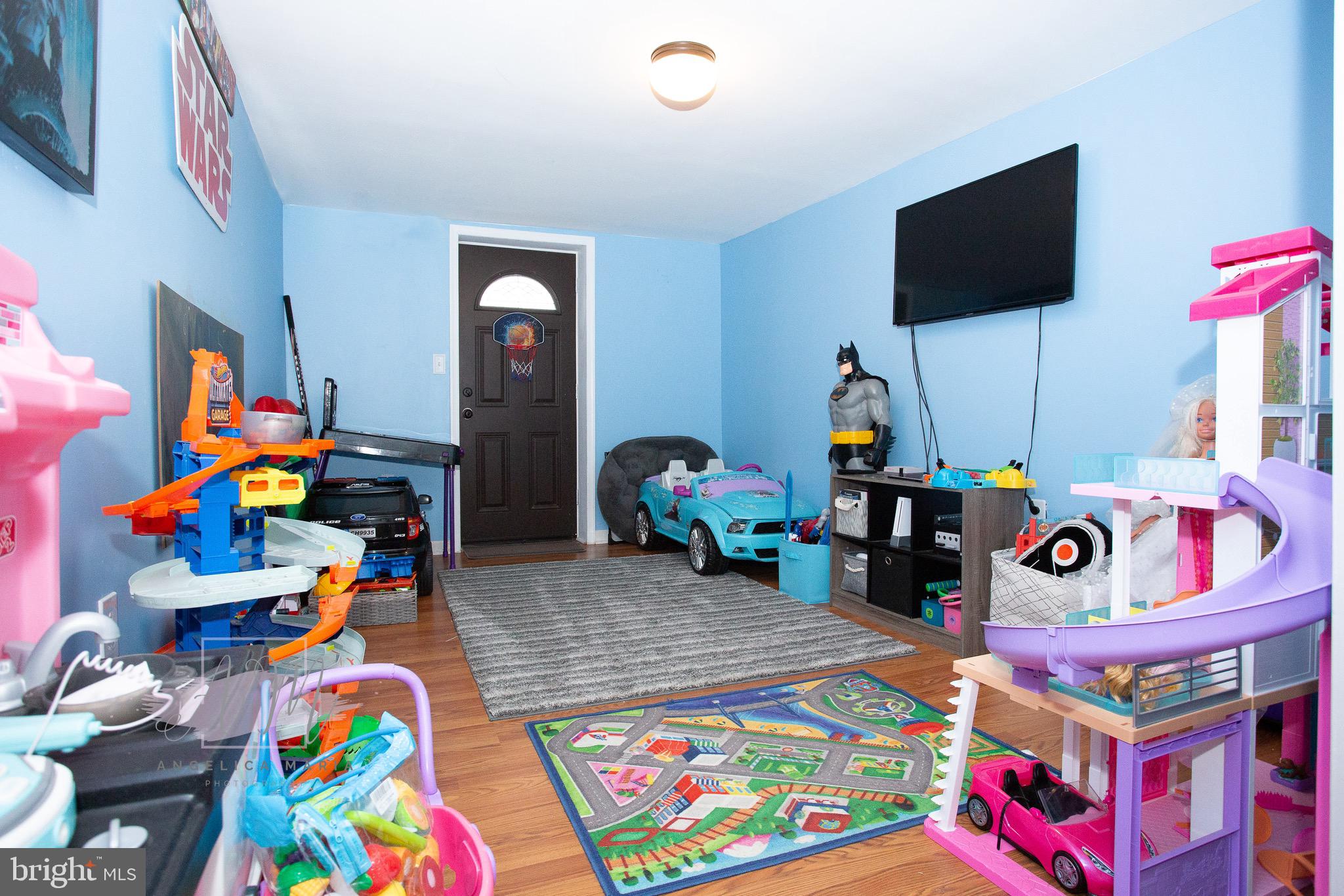 12638 Richton Road Philadelphia, PA 19154 - Photo 23 of 29 Gallery Image 23