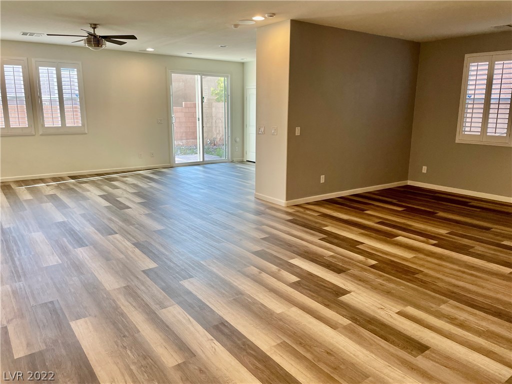 9169 Keystone Ridge Avenue Las Vegas, NV 89148 - Photo 3 of 19 Gallery Image 3