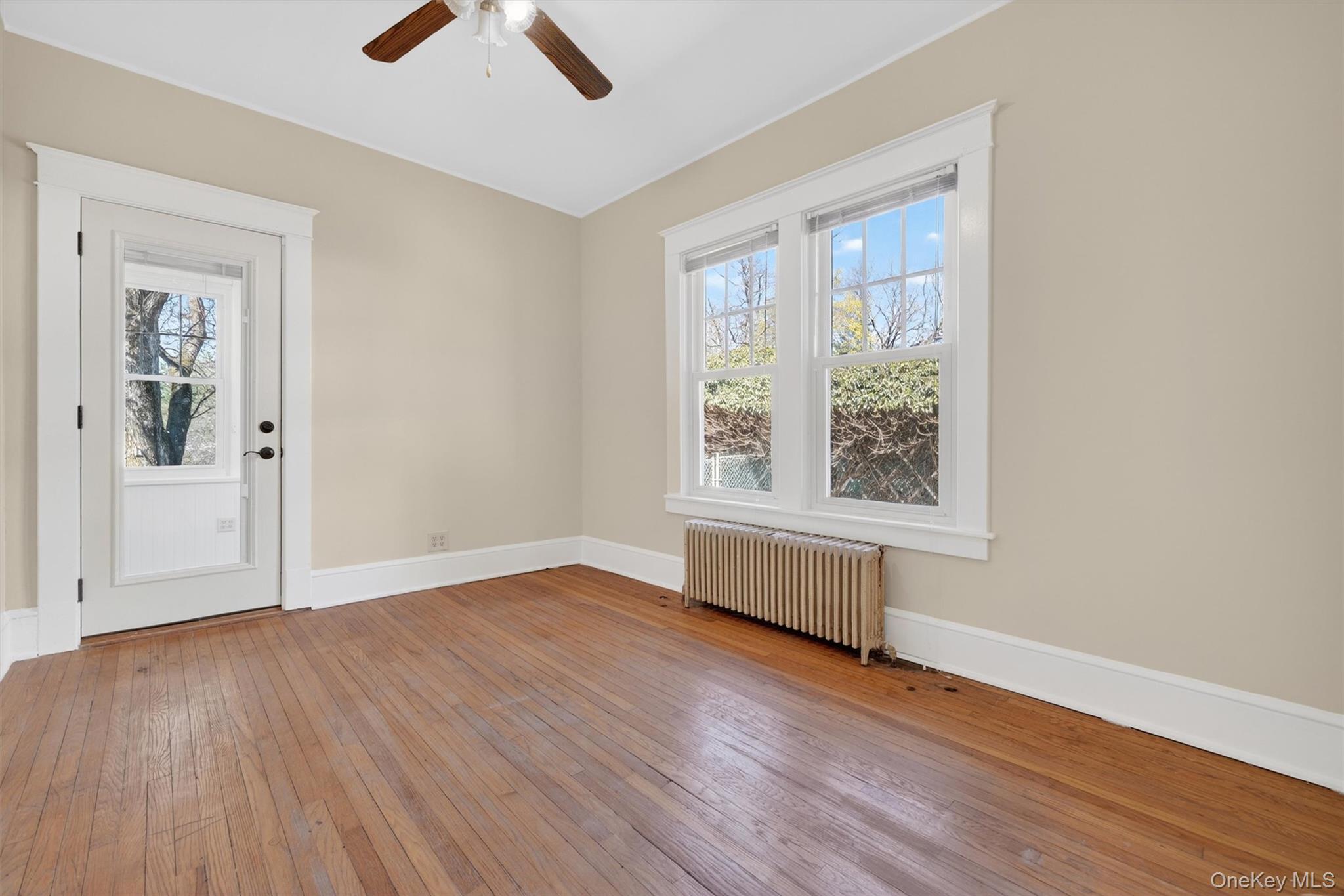 528 Union Avenue Peekskill, NY 10566 - Photo 18 of 41 2nd bedroom on first floor