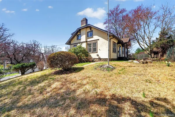 $595,000 | 528 Union Avenue, Peekskill, NY 10566