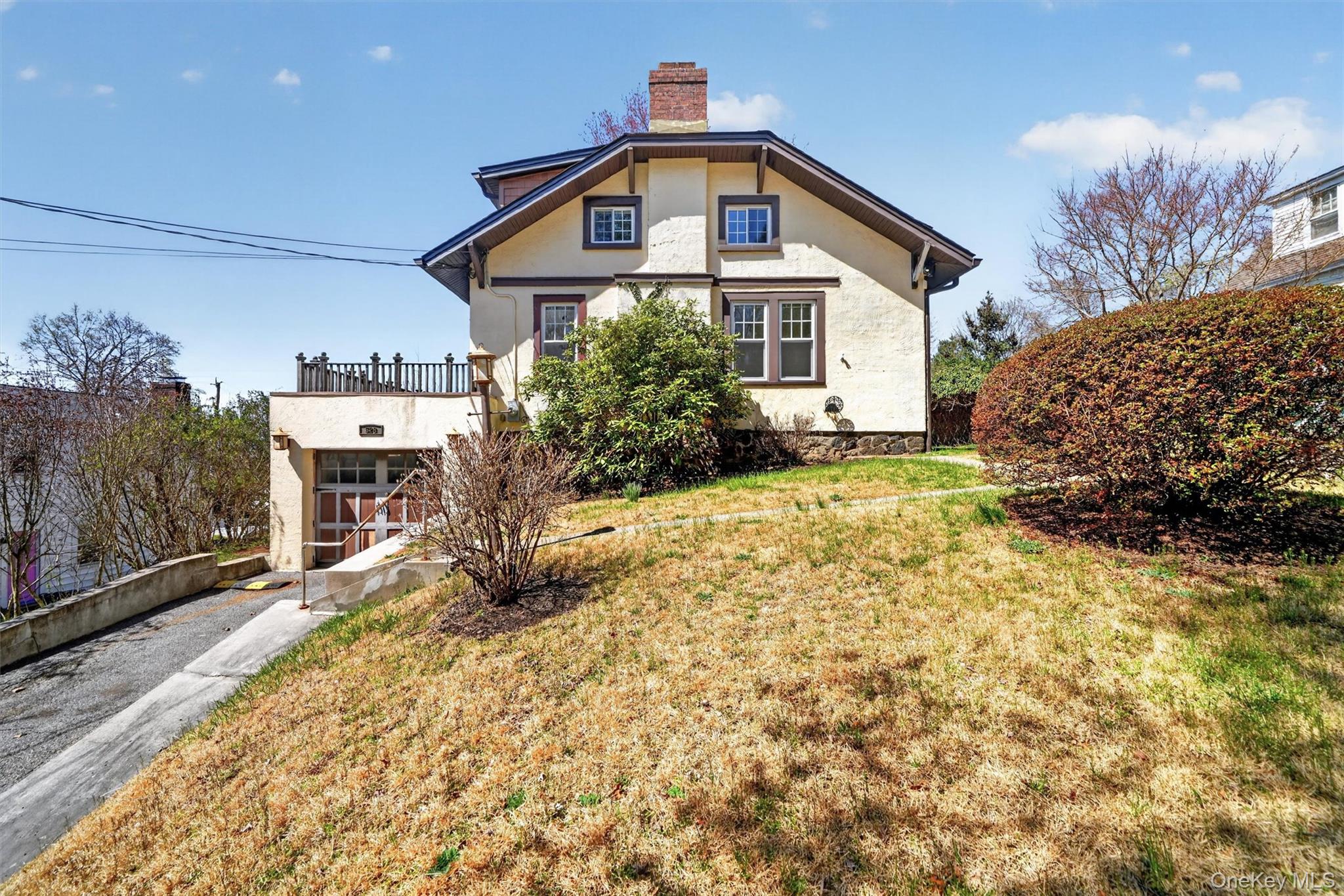 528 Union Avenue Peekskill, NY 10566 - Photo 3 of 41