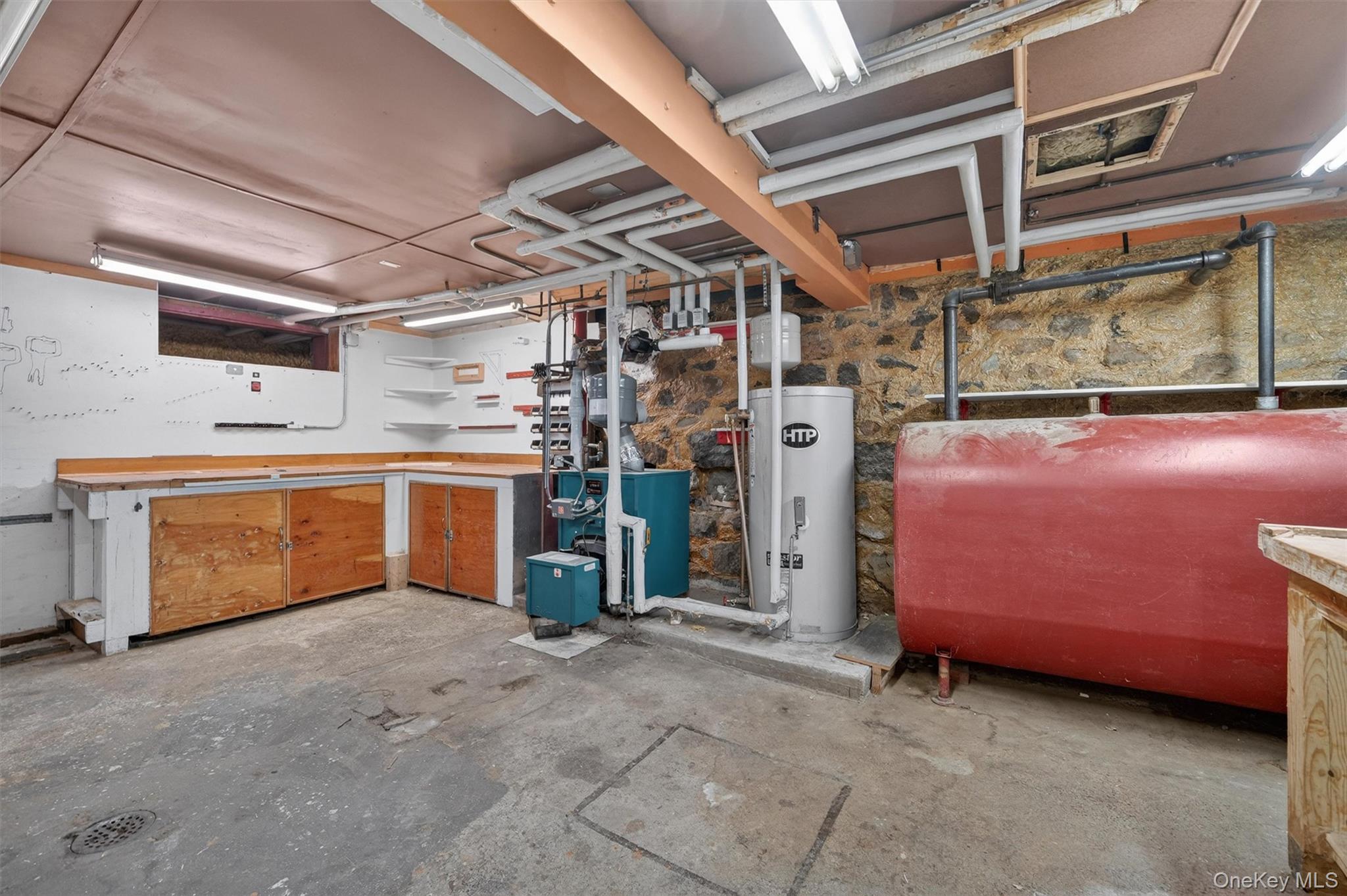 528 Union Avenue Peekskill, NY 10566 - Photo 32 of 41