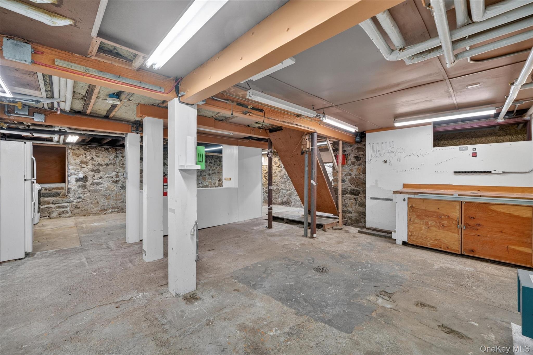 528 Union Avenue Peekskill, NY 10566 - Photo 33 of 41