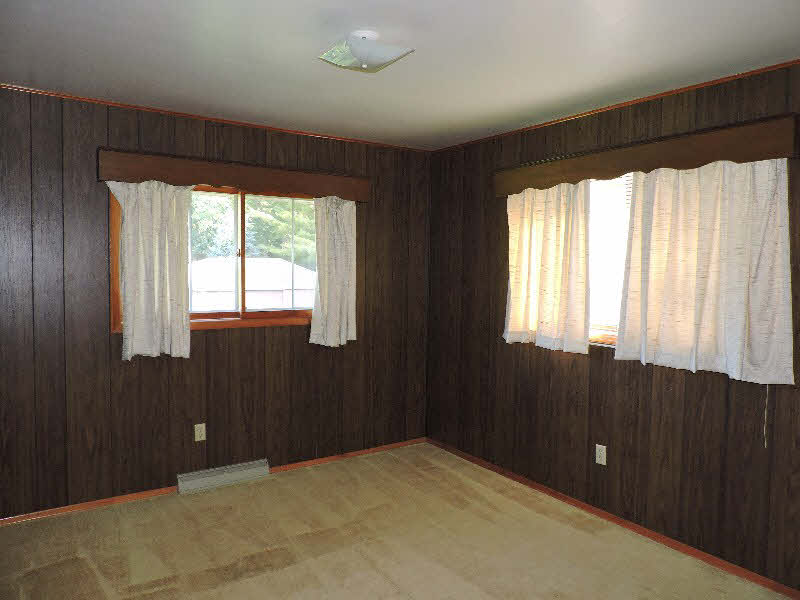 3940 Worth Road Pinconning, MI 48650 - Photo 16 of 35