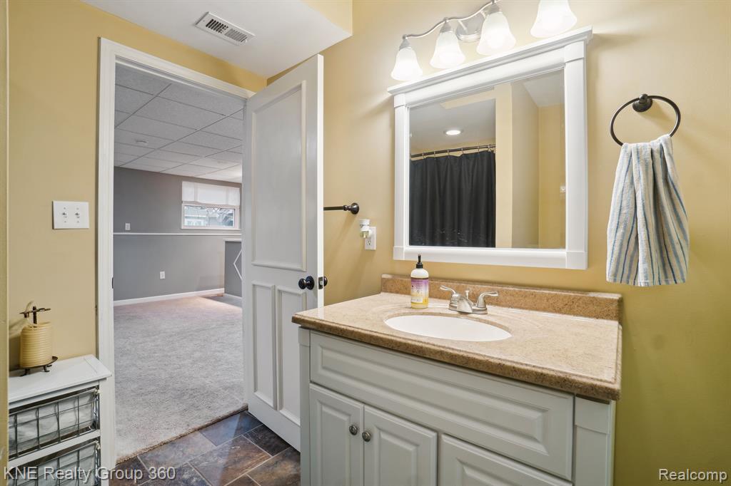 830 Tanager Trail Howell, MI 48843 - Photo 28 of 36 Gallery Image 28